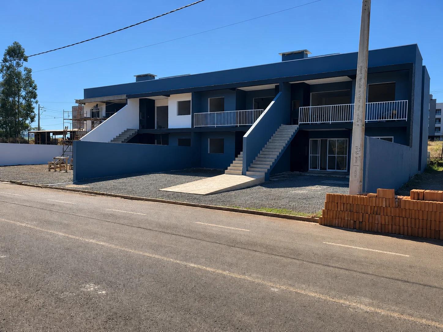 Apartamento 3 dormitórios à venda no Araras, Chapecó SC, com varanda e churrasqueira