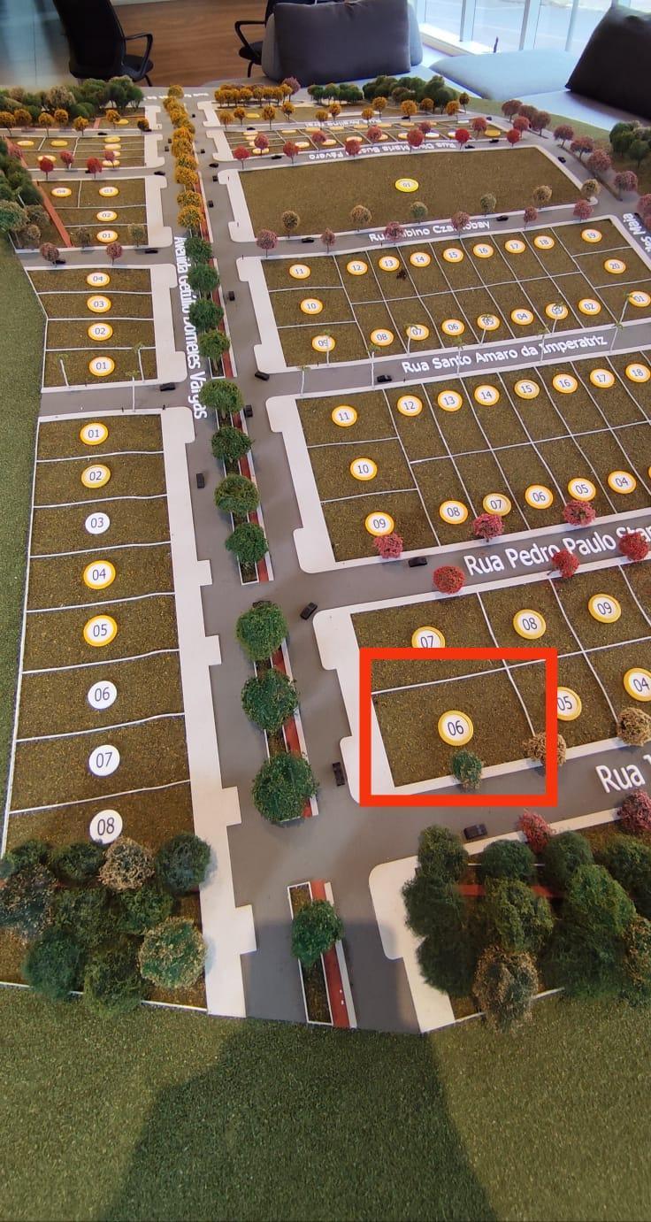 Terreno à venda no Seminário, Chapecó SC, com frente para a Avenida Getúlio Vargas
