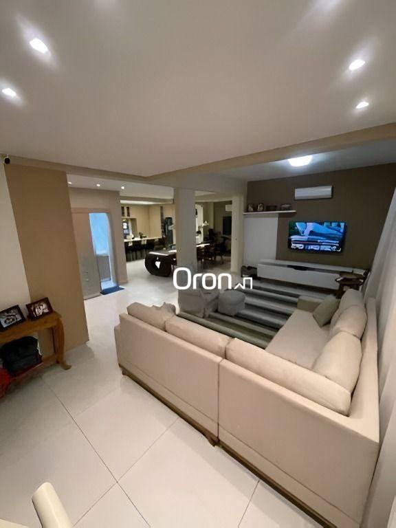 Sobrado à venda, 180 m² por R$ 1.200.000,00 - Setor Castelo Branco - Goiânia/GO