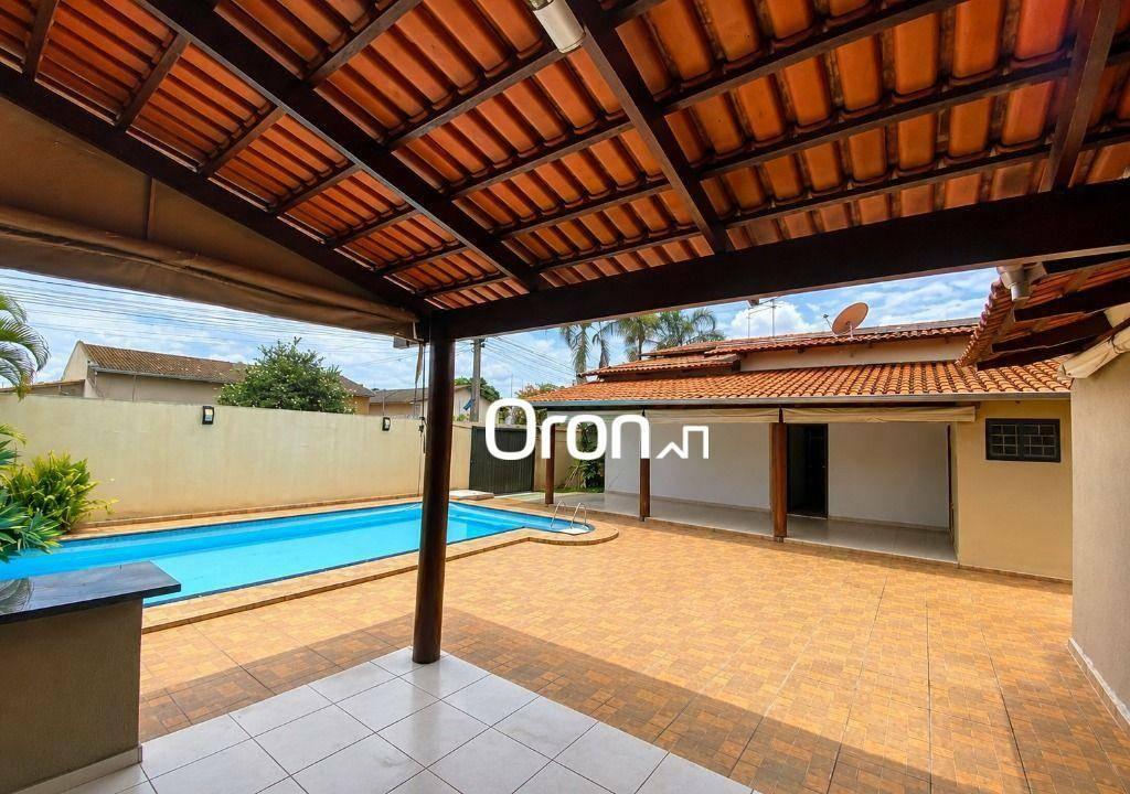 Casa à venda, 283 m² por R$ 920.000,00 - Setor Faiçalville - Goiânia/GO