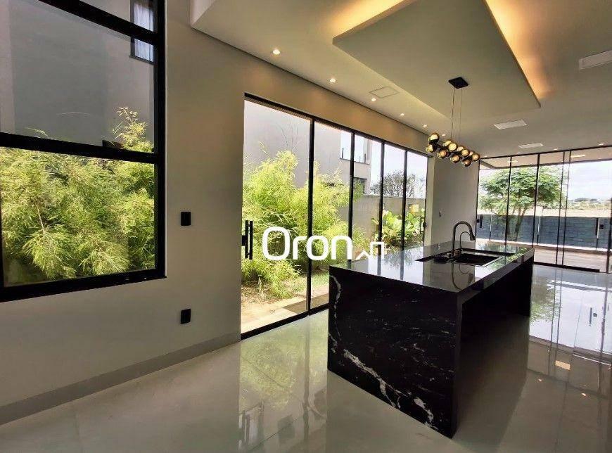 Casa com 3 dormitórios à venda, 164 m² por R$ 1.350.000,00 - Parqville Jacarandá - Aparecida de Goiânia/GO