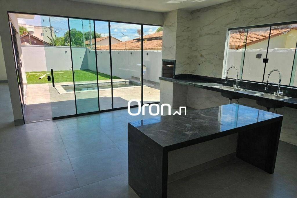Casa à venda, 204 m² por R$ 1.150.000,00 - Vila Santa Helena - Goiânia/GO