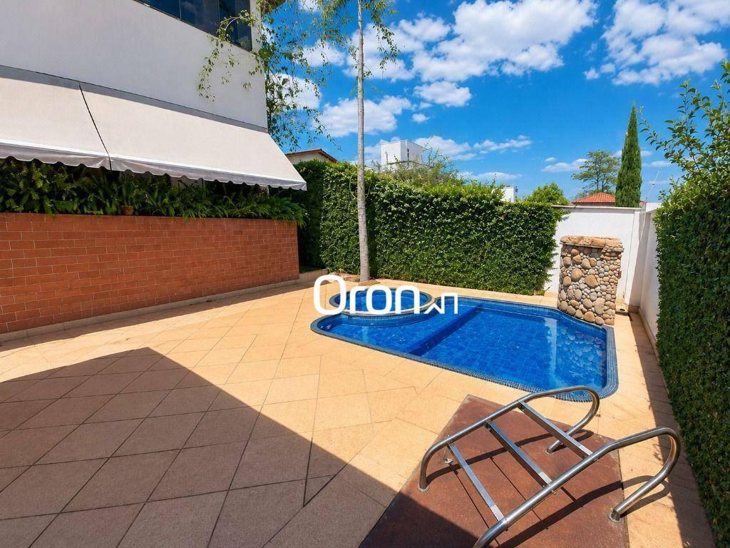 Sobrado à venda, 203 m² por R$ 990.000,00 - Sítio de Recreio Ipê - Goiânia/GO