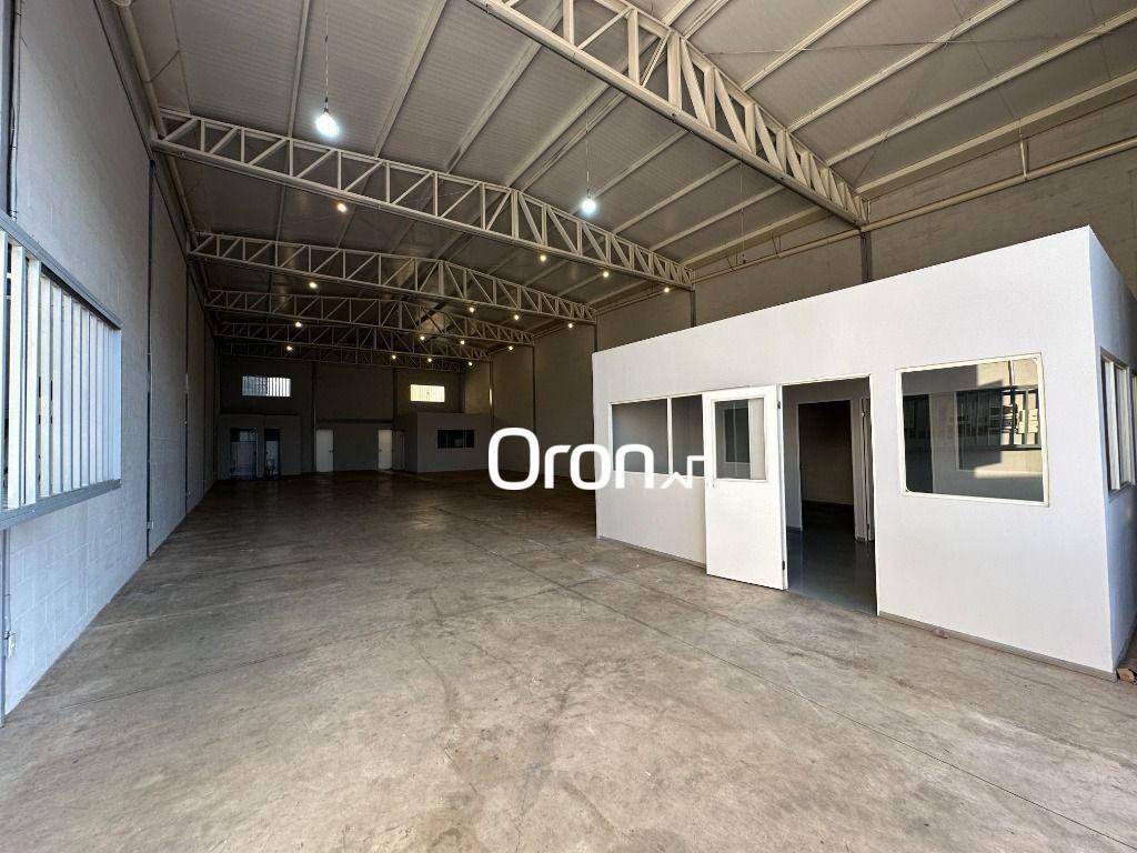 Flat 4 quartos no Chácaras Alto da Glória