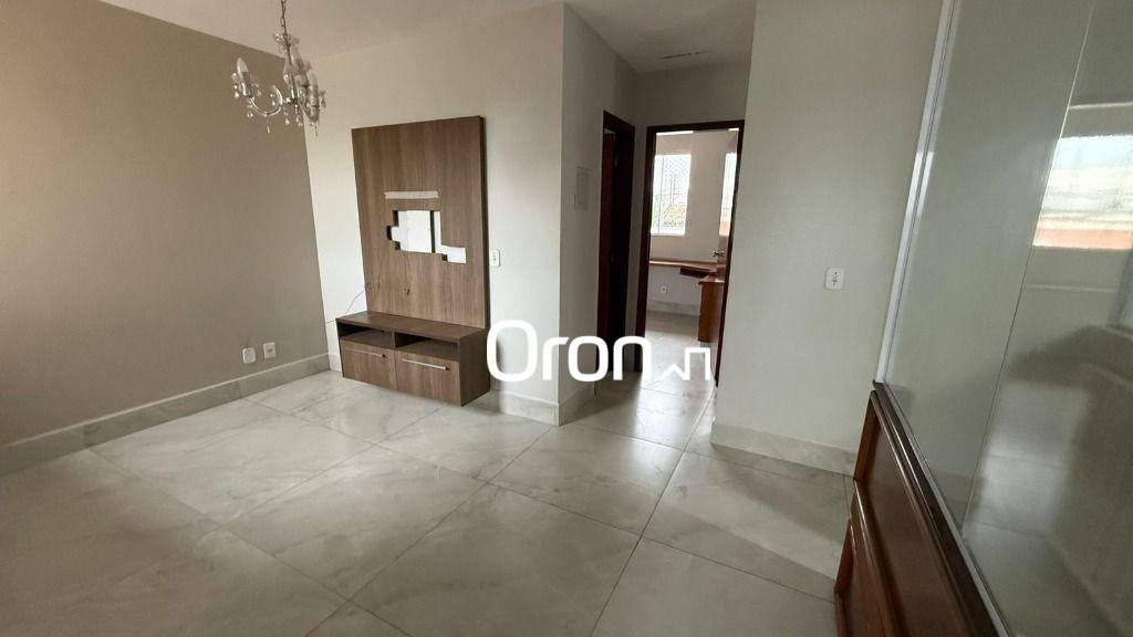 Sobrado à venda, 165 m² por R$ 660.000,00 - Parque Anhanguera - Goiânia/GO