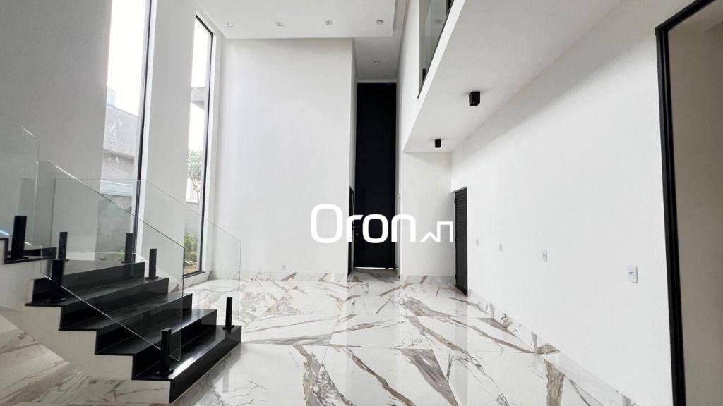 Sobrado à venda, 325 m² por R$ 3.200.000,00 - Portal do Sol Green - Goiânia/GO