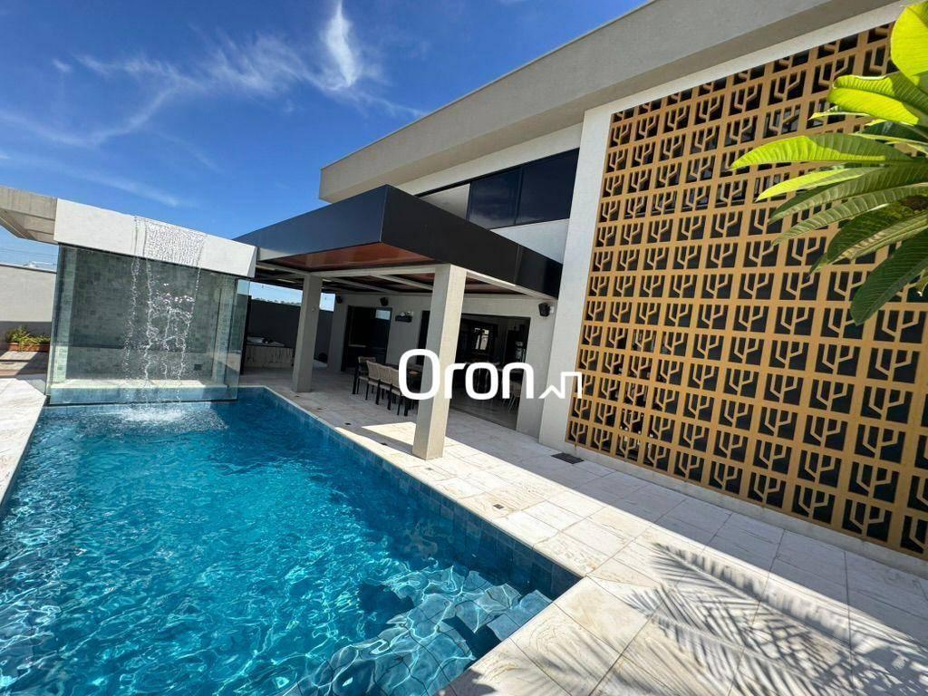 Sobrado à venda, 440 m² por R$ 3.300.000,00 - Jardins Capri - Senador Canedo/GO