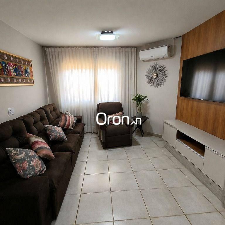 Casa com 5 dormitórios à venda, 320 m² por R$ 1.250.000,00 - Parque Acalanto - Goiânia/GO