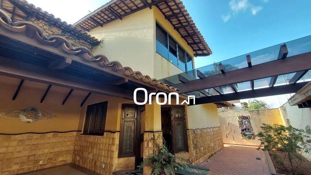 Sobrado à venda, 330 m² por R$ 1.650.000,00 - Setor Jaó - Goiânia/GO